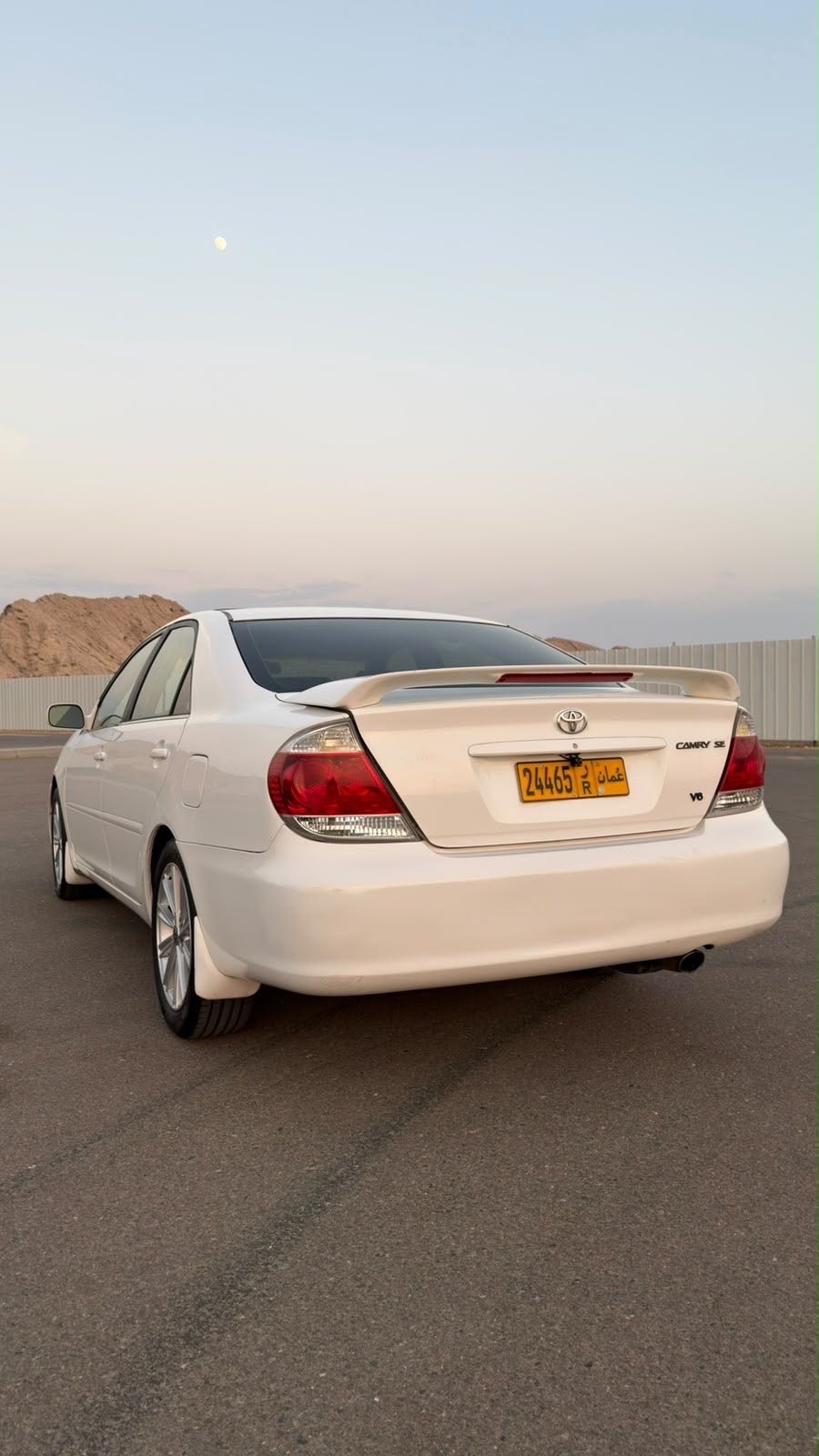 Car Image 2005 TOYOTA CAMRY SE