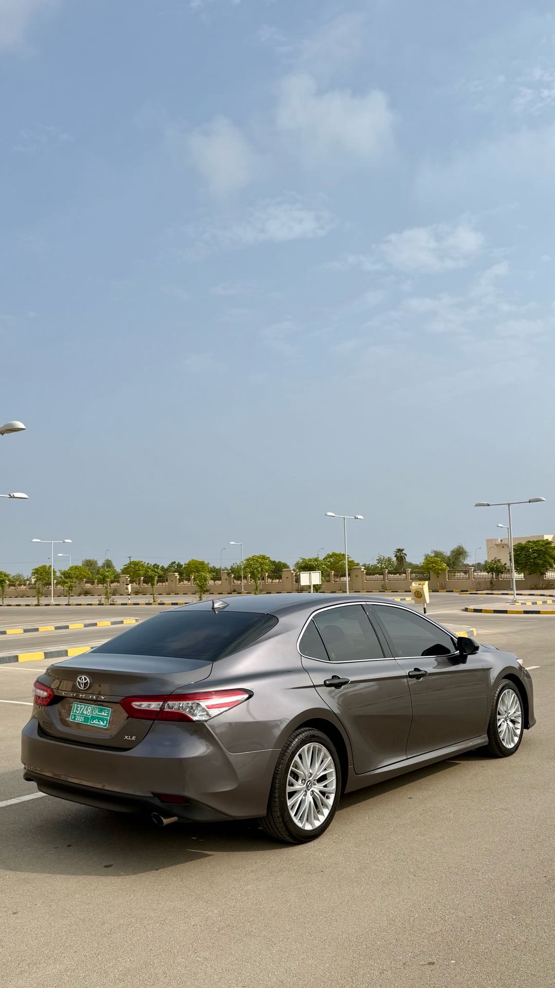 Car Image 2020 TOYOTA CAMRY XLE