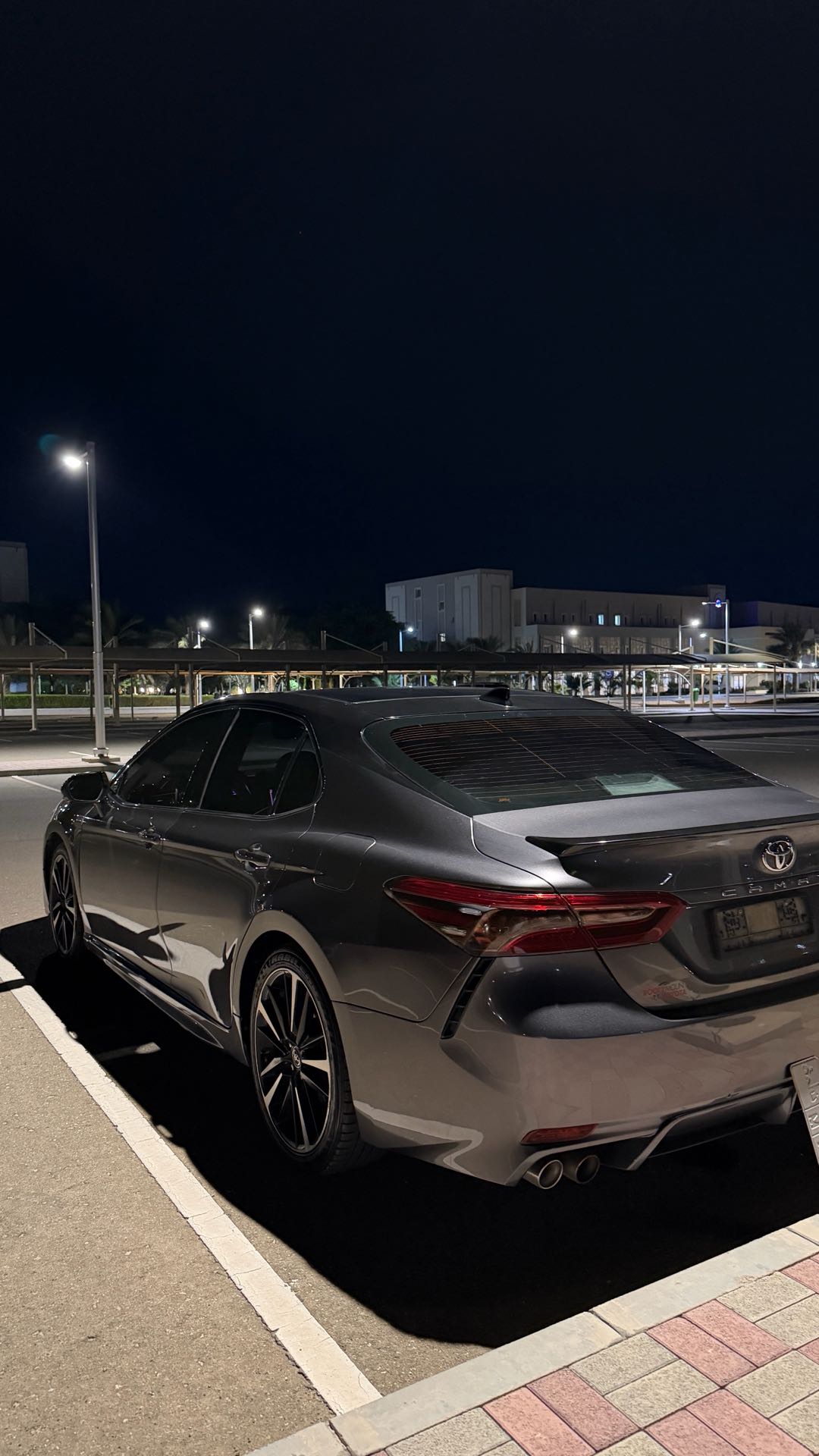 Car Image 2019 TOYOTA CAMRY XSE