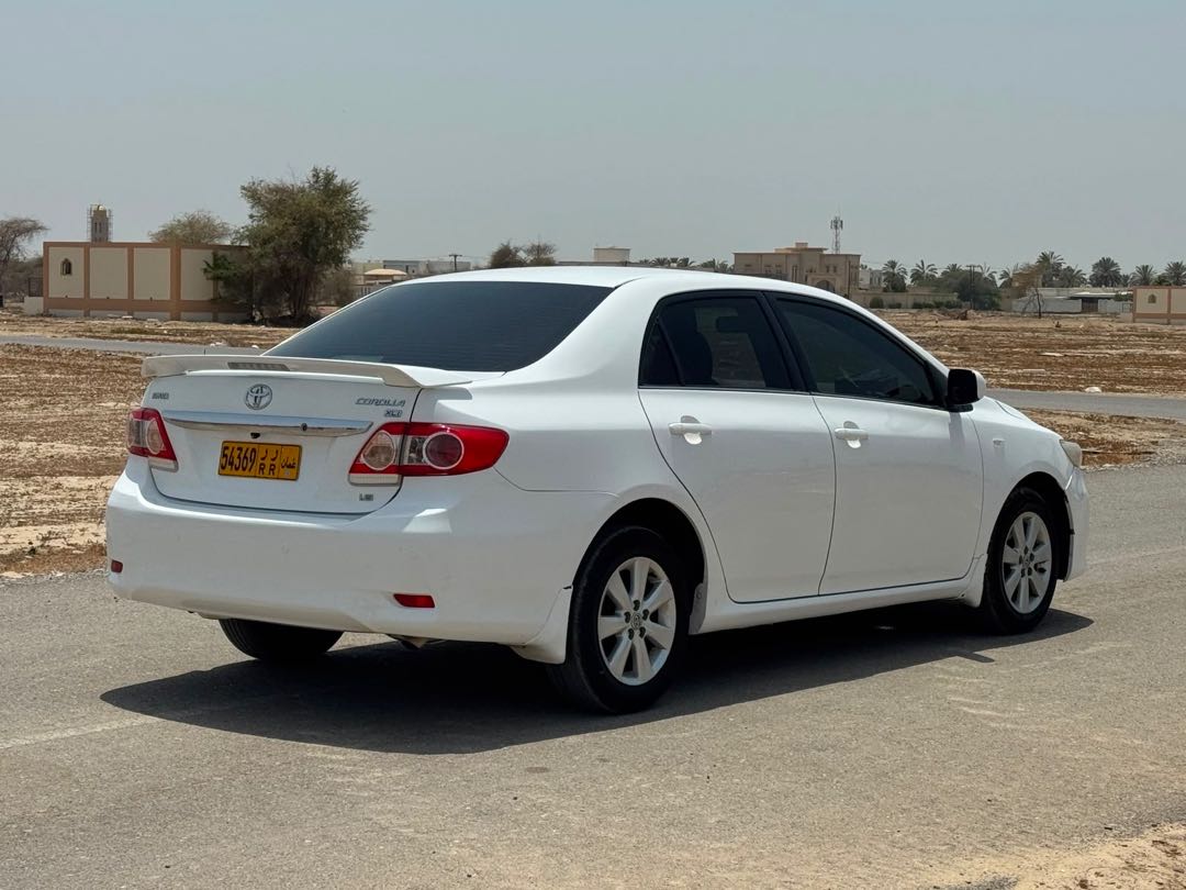 Car Image 2011 TOYOTA COROLLA XLI