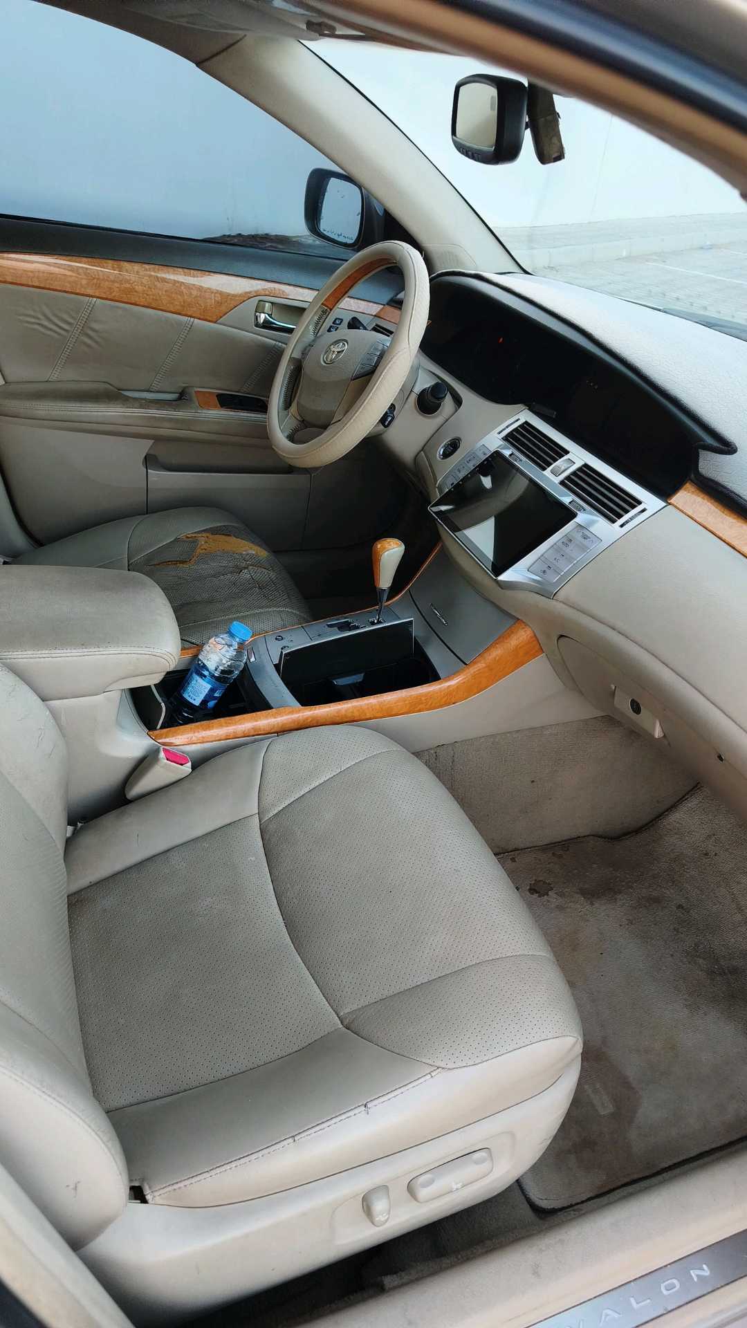 Car Image 2005 TOYOTA AVALON LIMITED