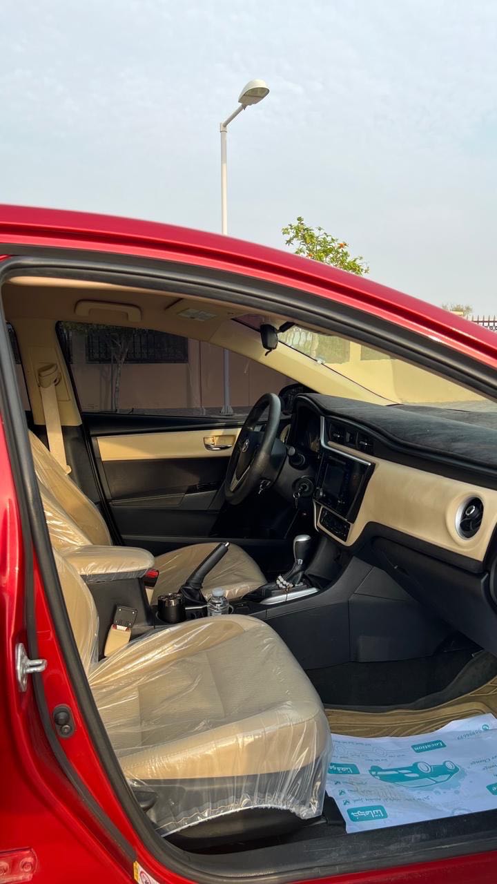 Car Image 2018 TOYOTA COROLLA L