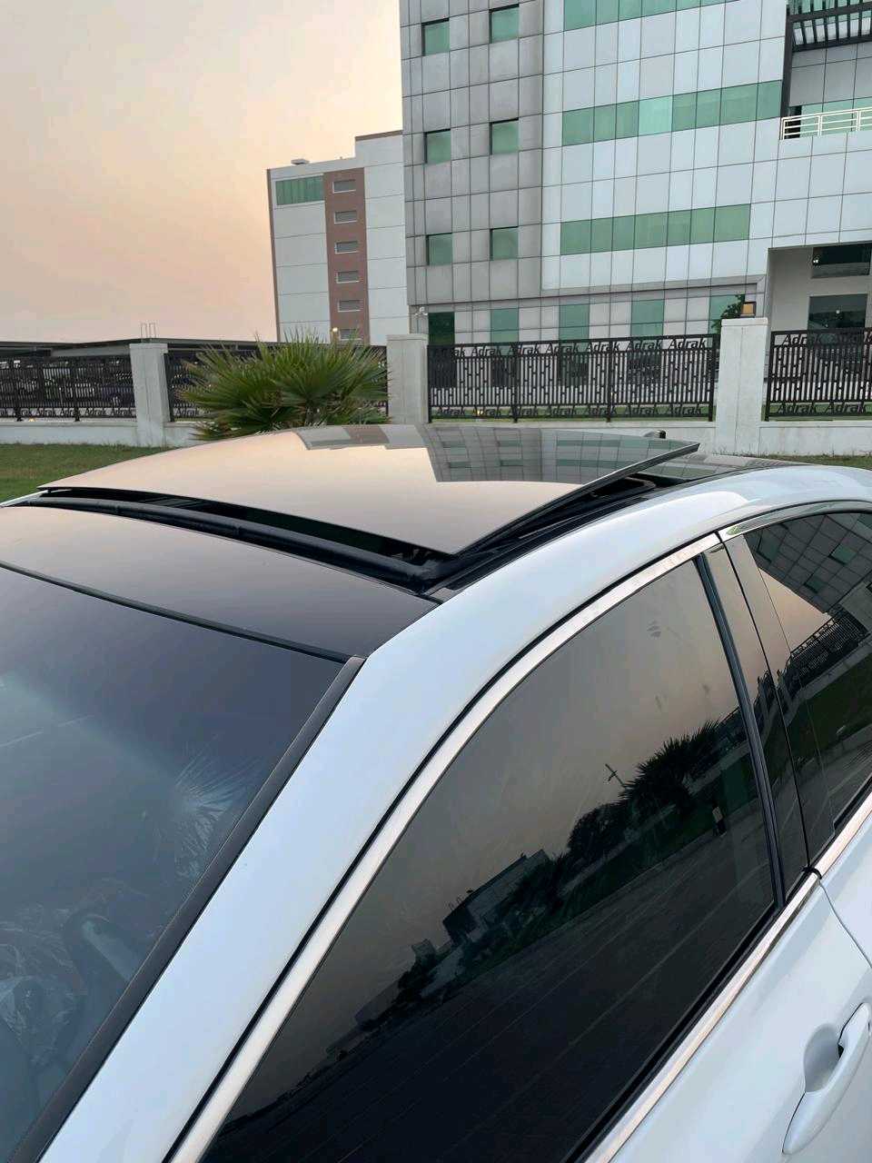 Car Image 2022 TOYOTA CAMRY XSE