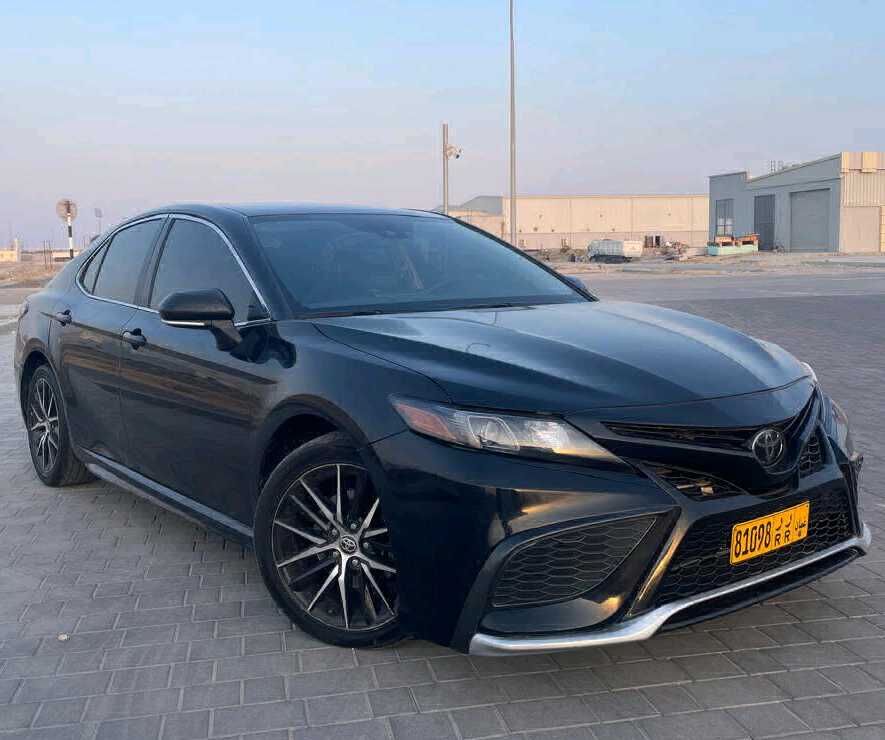TOYOTA CAMRY SE 2023
