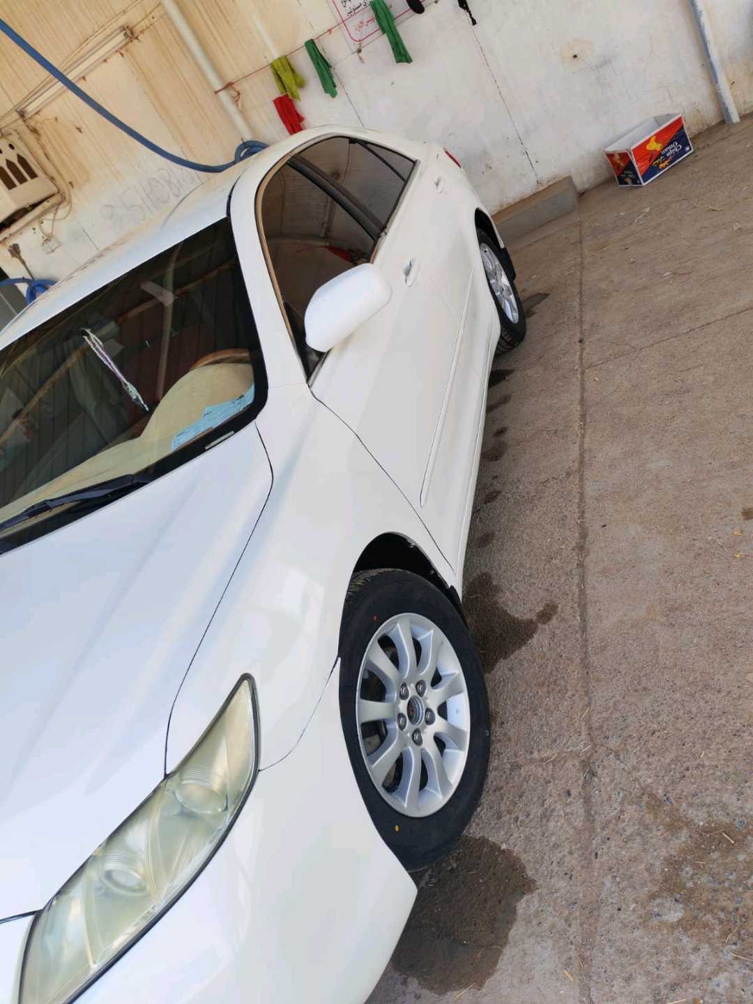 Car Image 2009 TOYOTA CAMRY LE