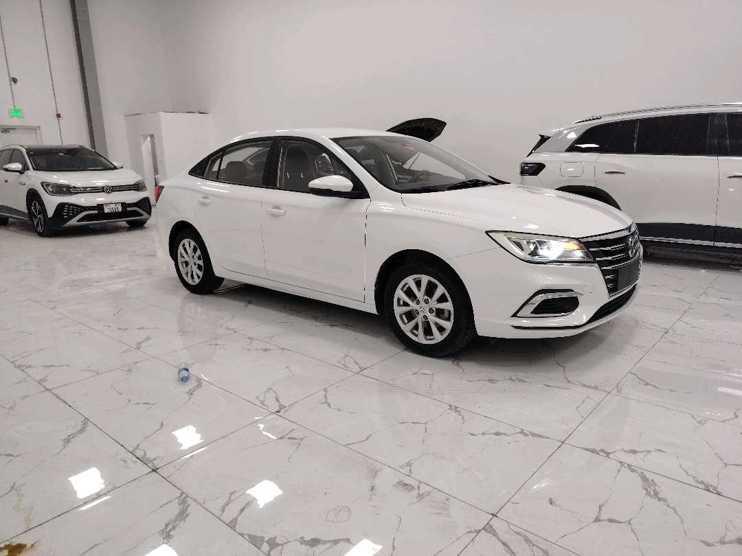 Car Image 2023 MG 5 Standard