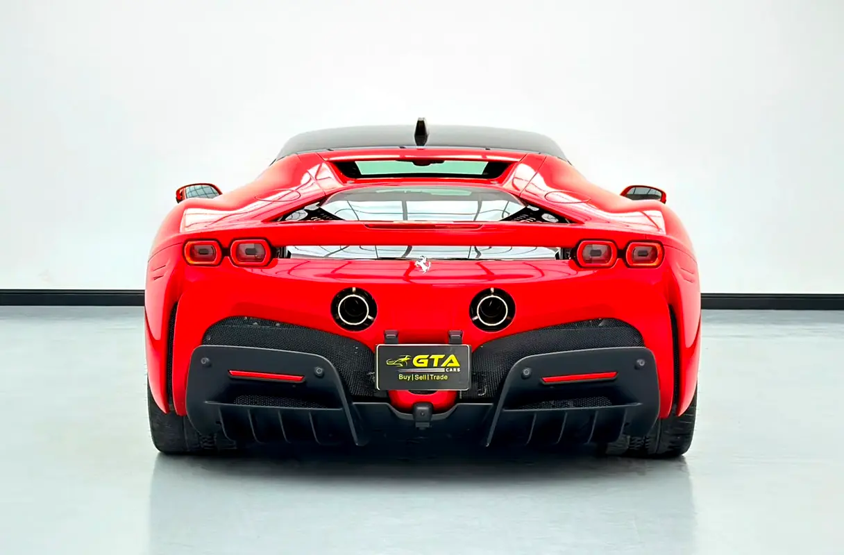 Car Image 2023 FERRARI SF90 