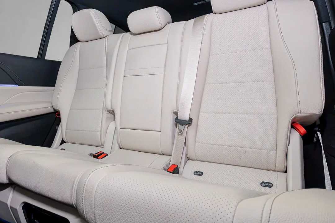 Car Image 2025 MERCEDES GLS CLASS 450