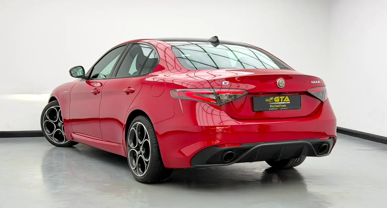Car Image 2024 ALFA ROMEO GIULIA Veloce