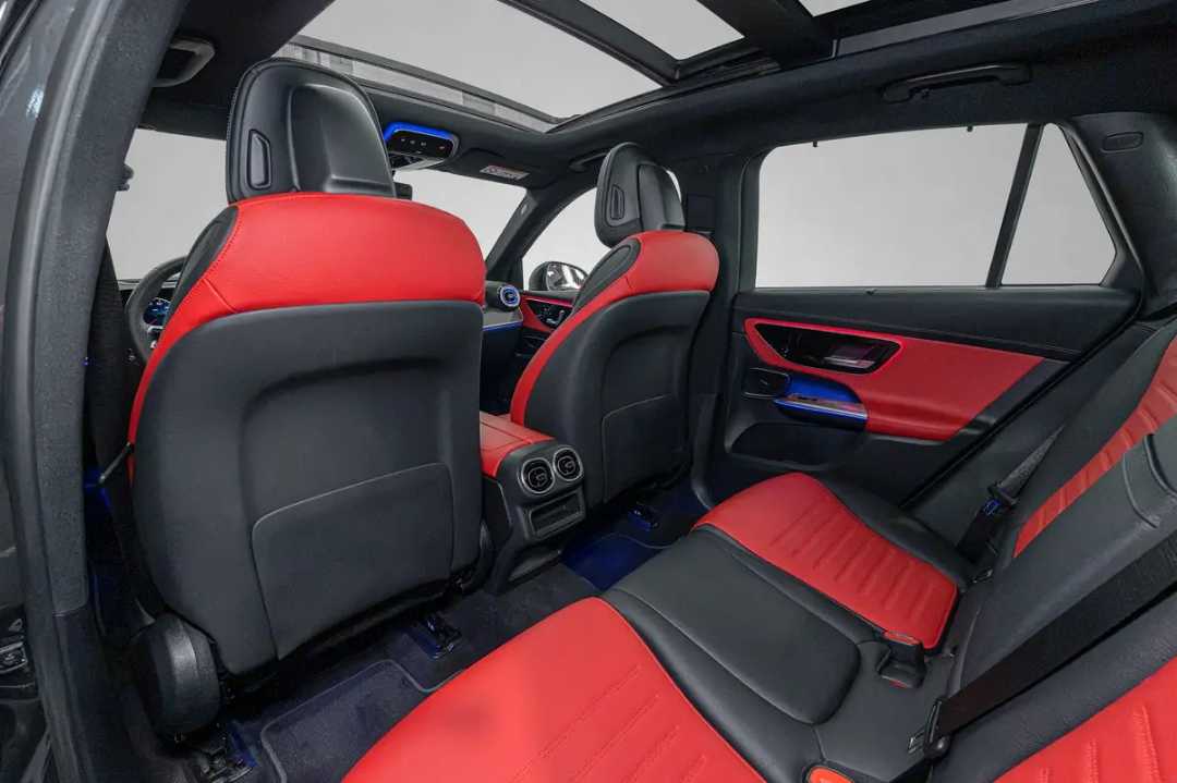 Car Image 2026 MERCEDES GLC CLASS 