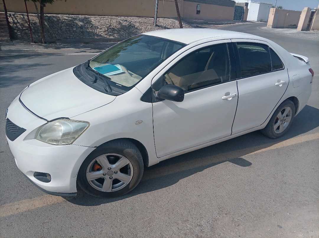 Car Image 2008 TOYOTA YARIS 1.5