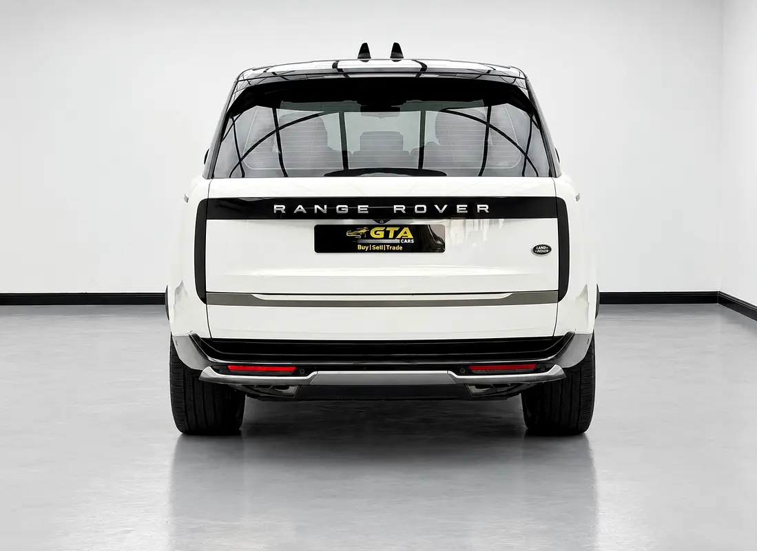 Car Image 2023 LAND ROVER VOGUE HSE