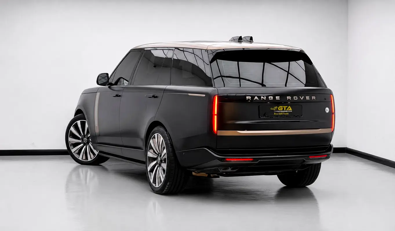 Car Image 2023 LAND ROVER VOGUE SV