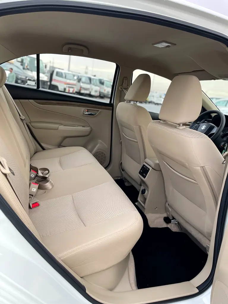 Car Image 2023 SUZUKI CIAZ Delta