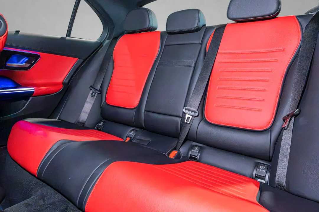 Car Image 2025 MERCEDES C Class 200