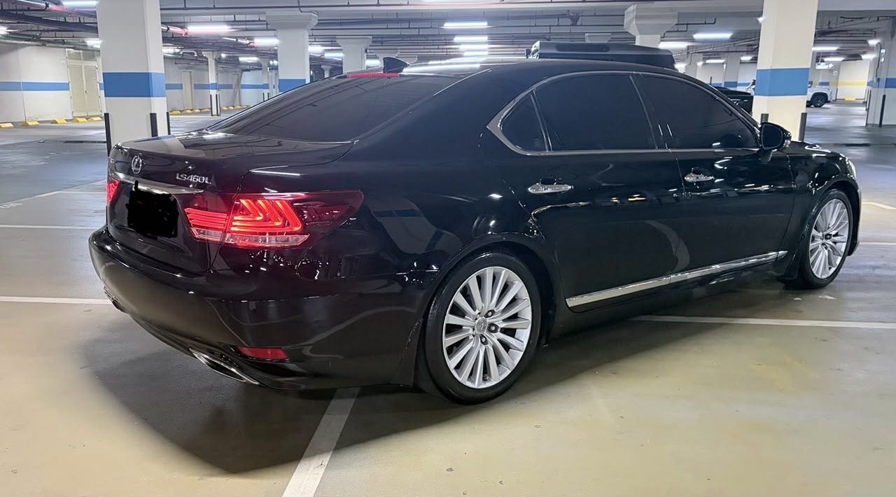 Car Image 2014 LEXUS LS 