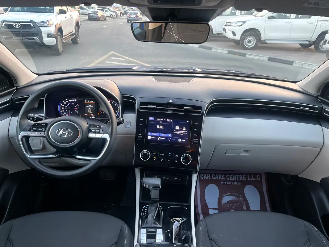 Car Image 2022 HYUNDAI TUCSON SEL