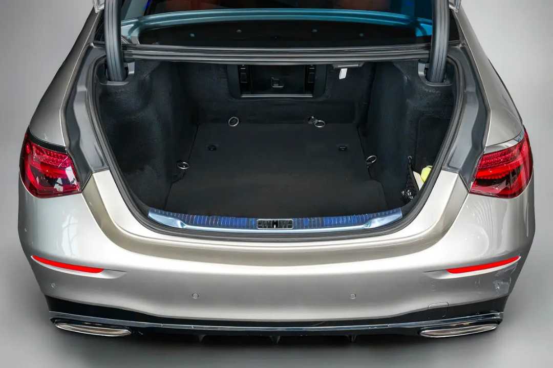 Car Image 2023 MERCEDES S Class 500
