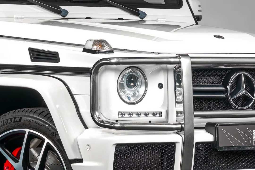 Car Image 2017 MERCEDES G CLASS 63