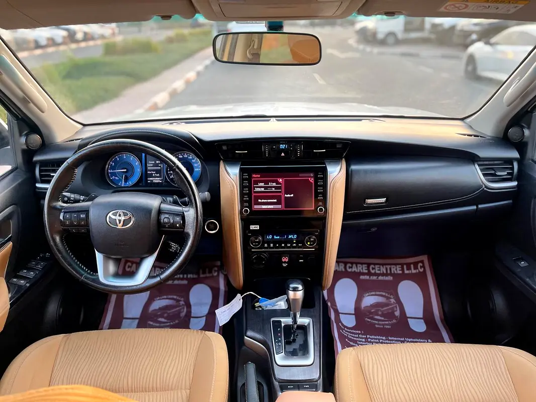 Car Image 2022 TOYOTA FORTUNER GXR