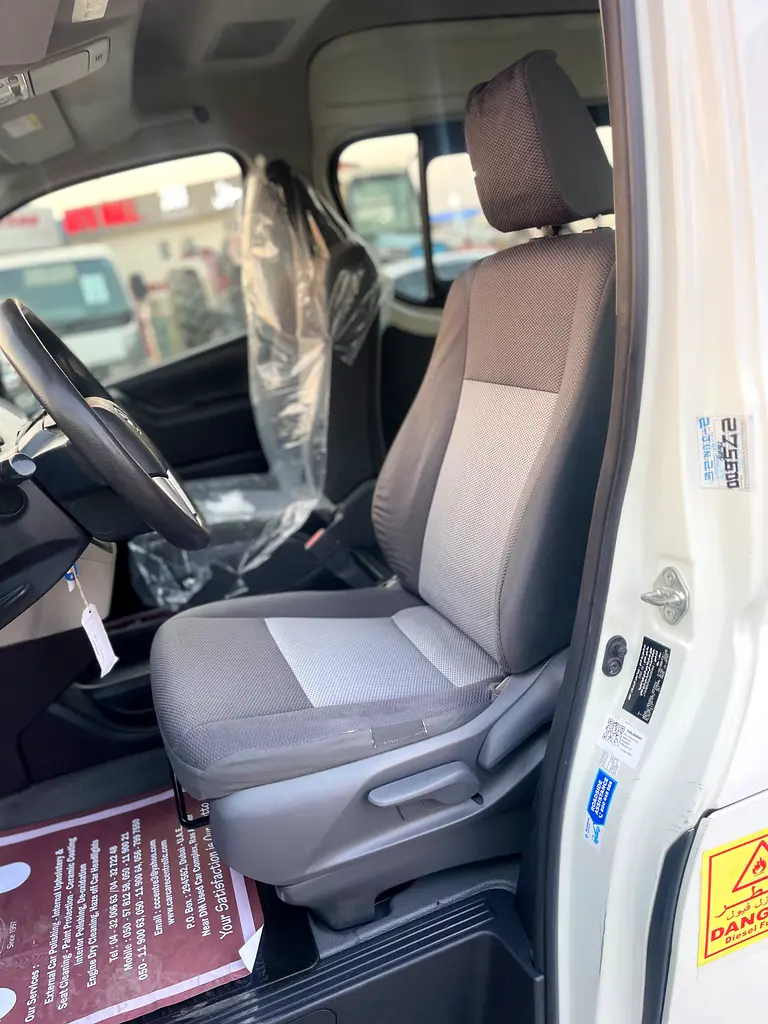 Car Image 2022 TOYOTA Hiace Standard