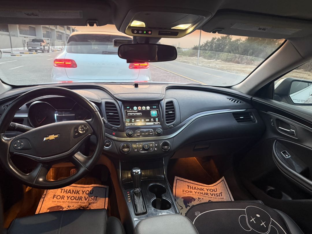Car Image 2019 CHEVROLET IMPALA LT