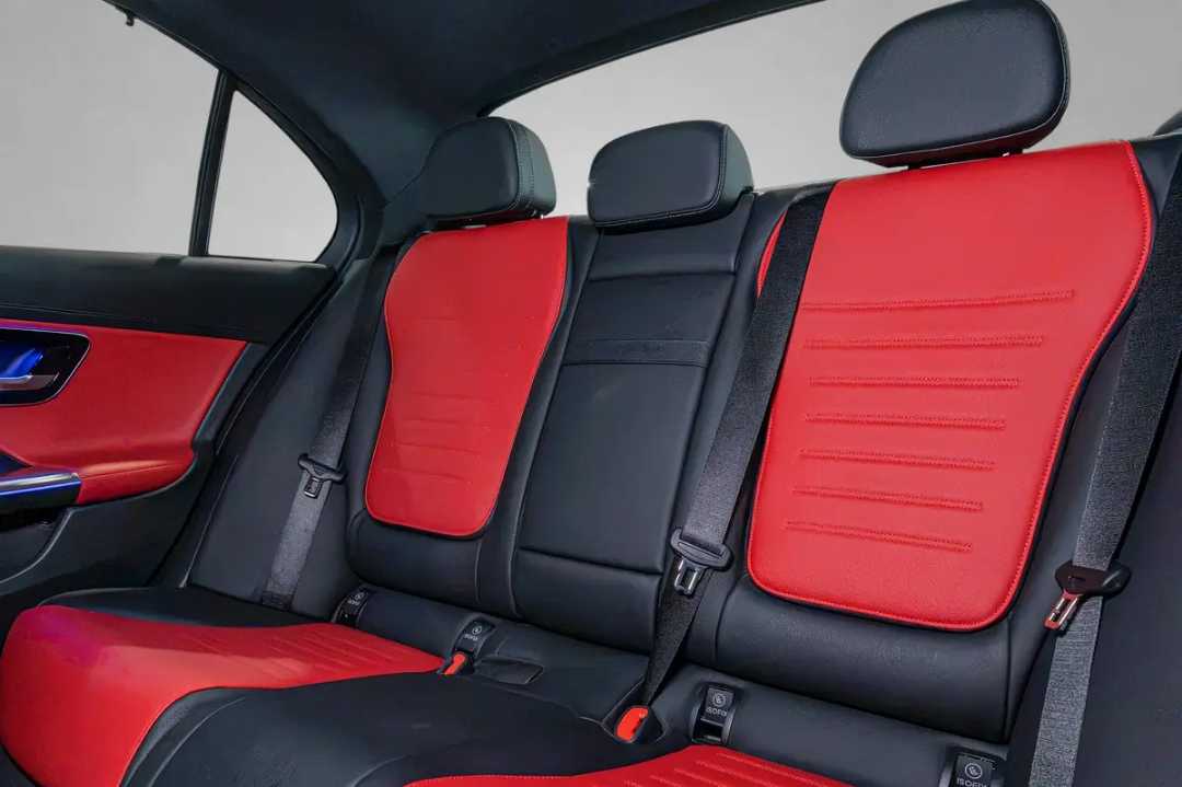 Car Image 2025 MERCEDES C Class 200