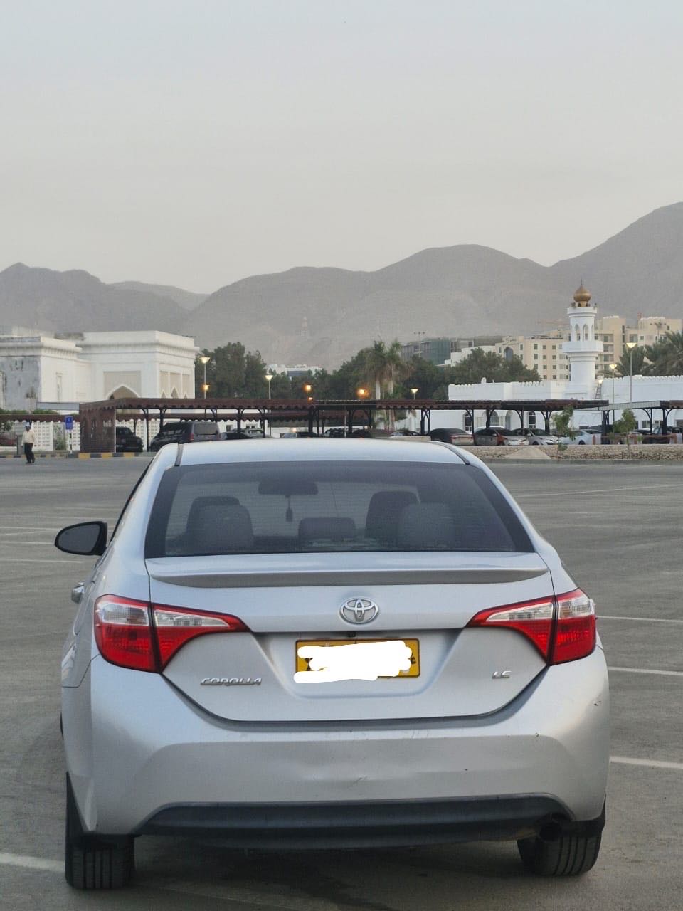 Car Image 2015 TOYOTA COROLLA L