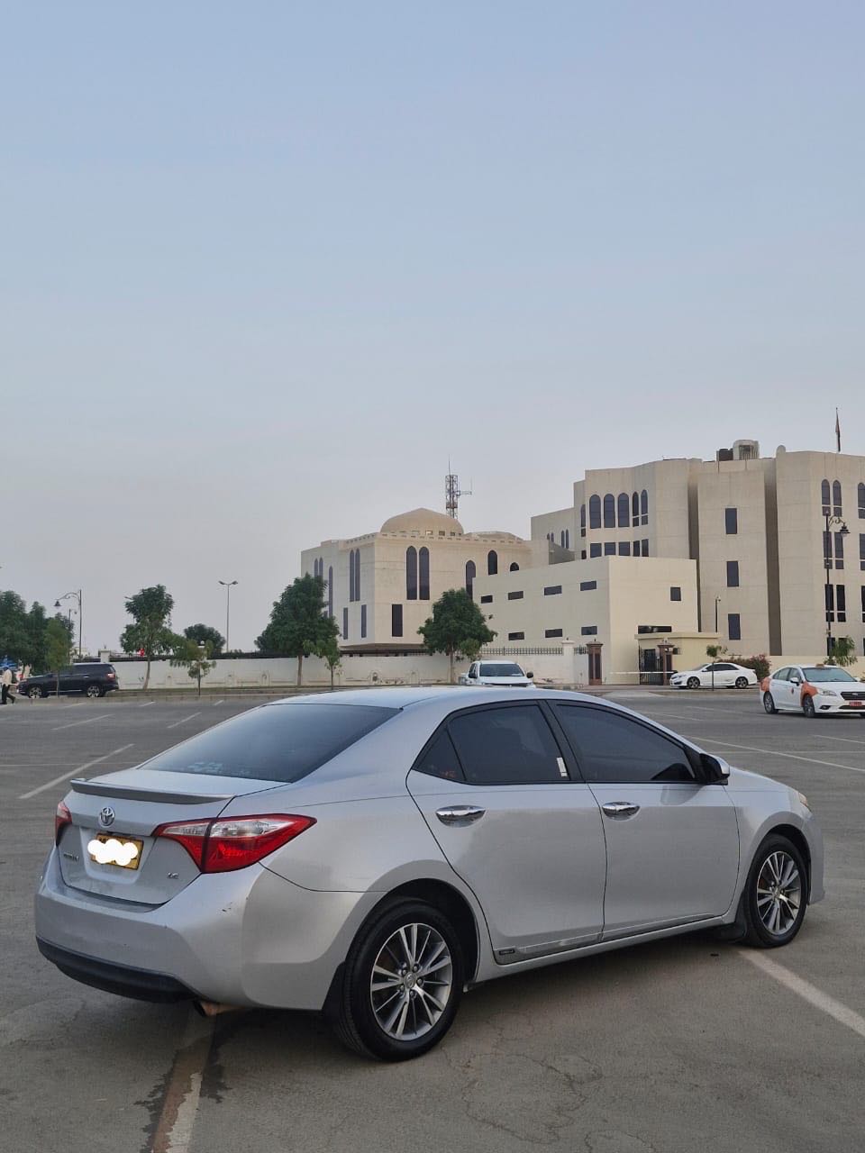 Car Image 2015 TOYOTA COROLLA L