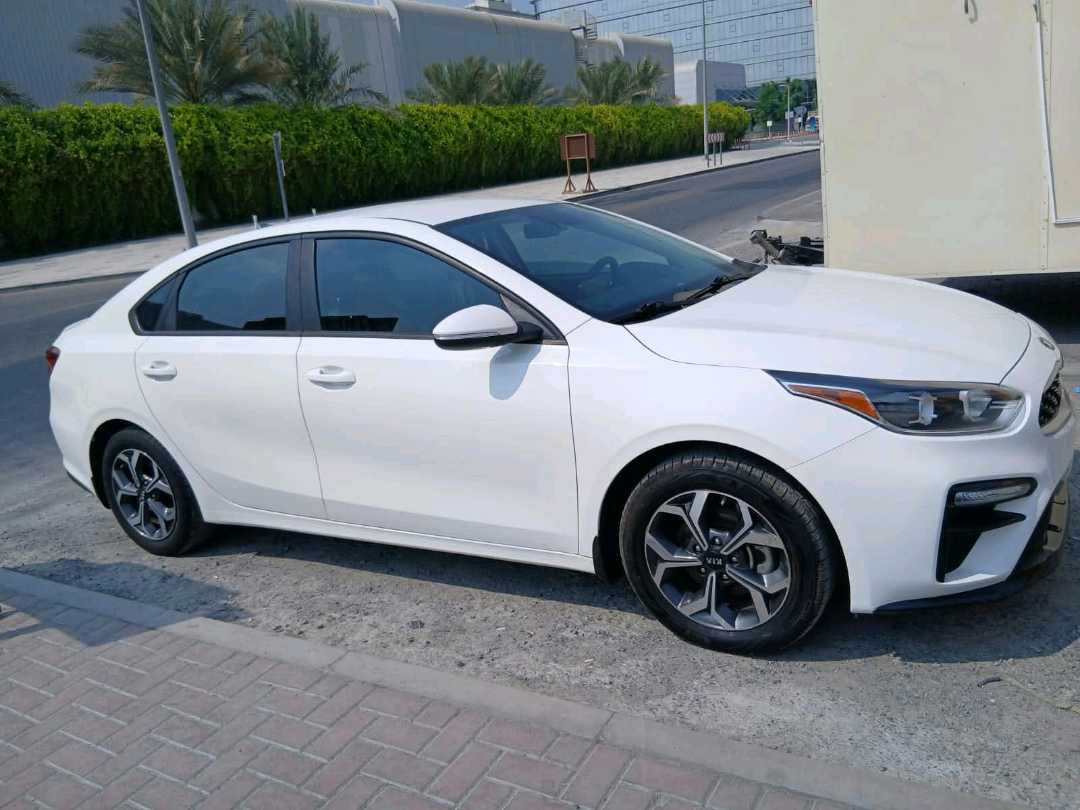 Car Image 2020 KIA FORTE LX
