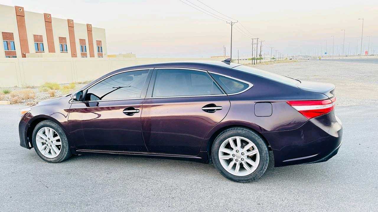 Car Image 2015 TOYOTA AVALON XLE Premium