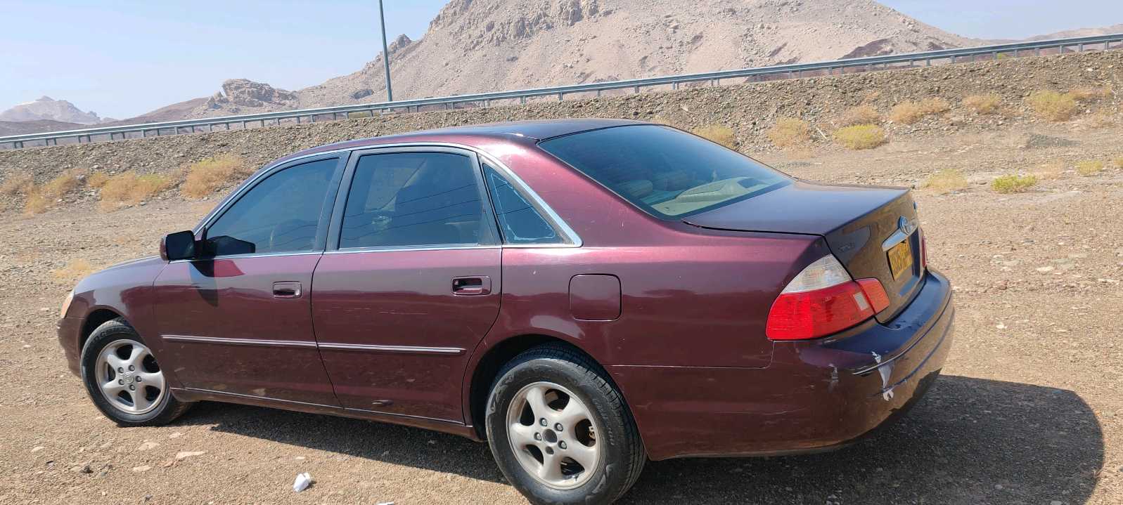 Car Image 2003 TOYOTA AVALON XL