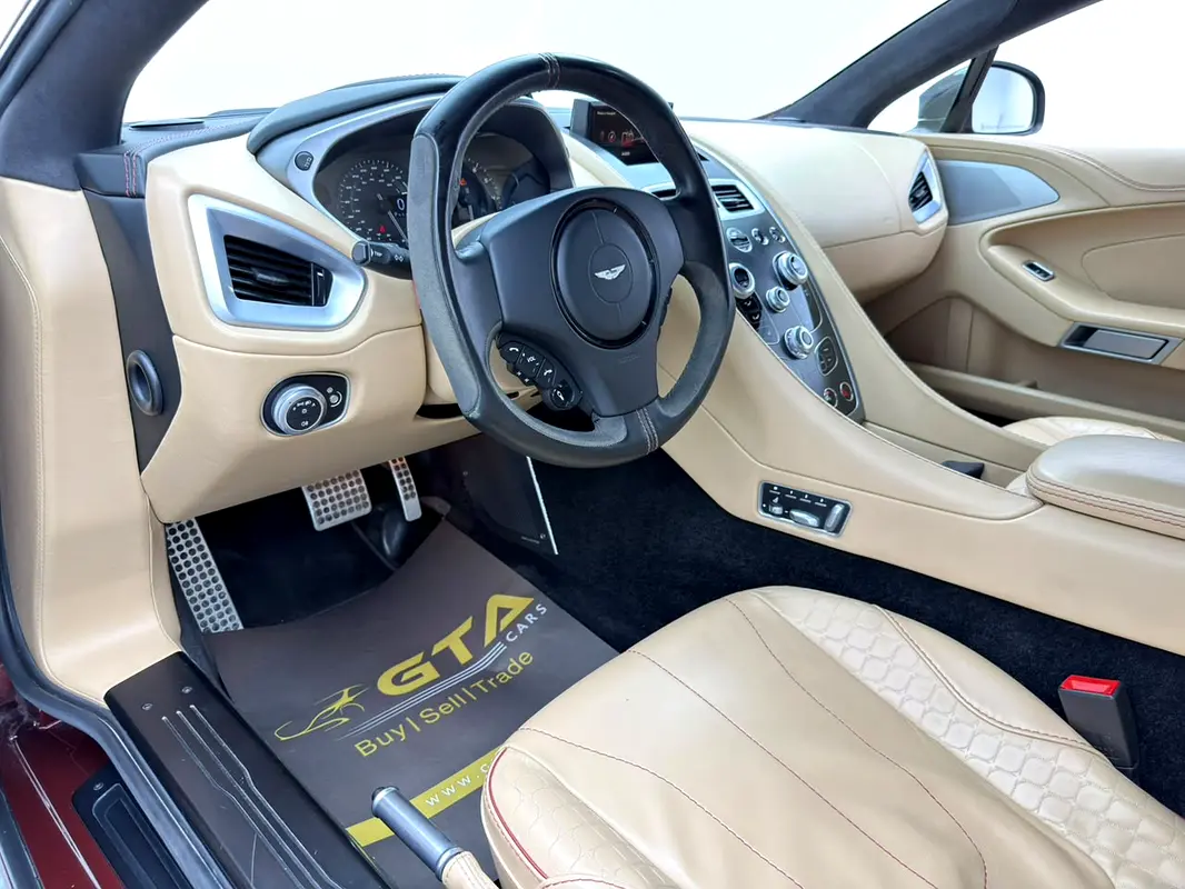 Car Image 2015 ASTON MARTIN Vanquish 