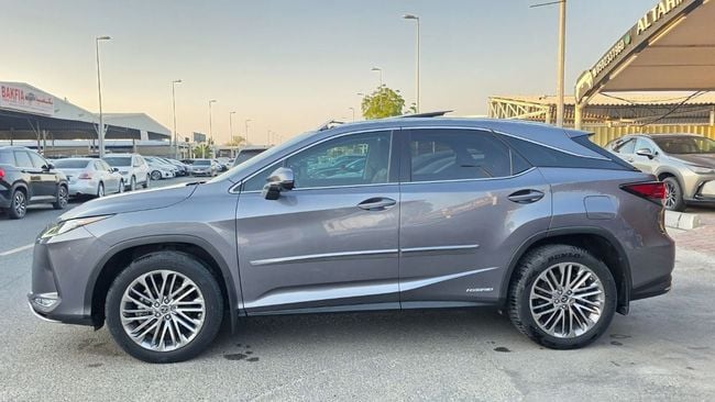 Car Image 2022 LEXUS RX 450h