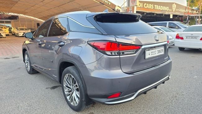 Car Image 2022 LEXUS RX 450h