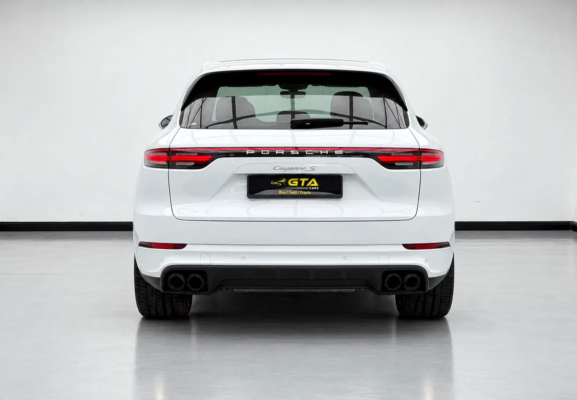 Car Image 2020 PORSCHE CAYENNE S