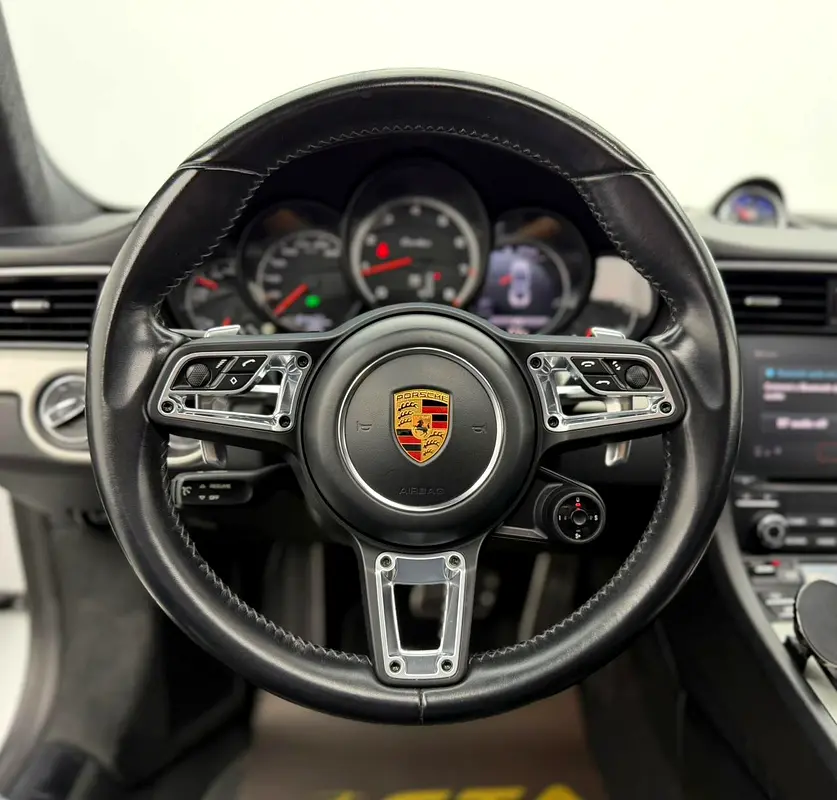 Car Image 2018 PORSCHE 911 Turbo