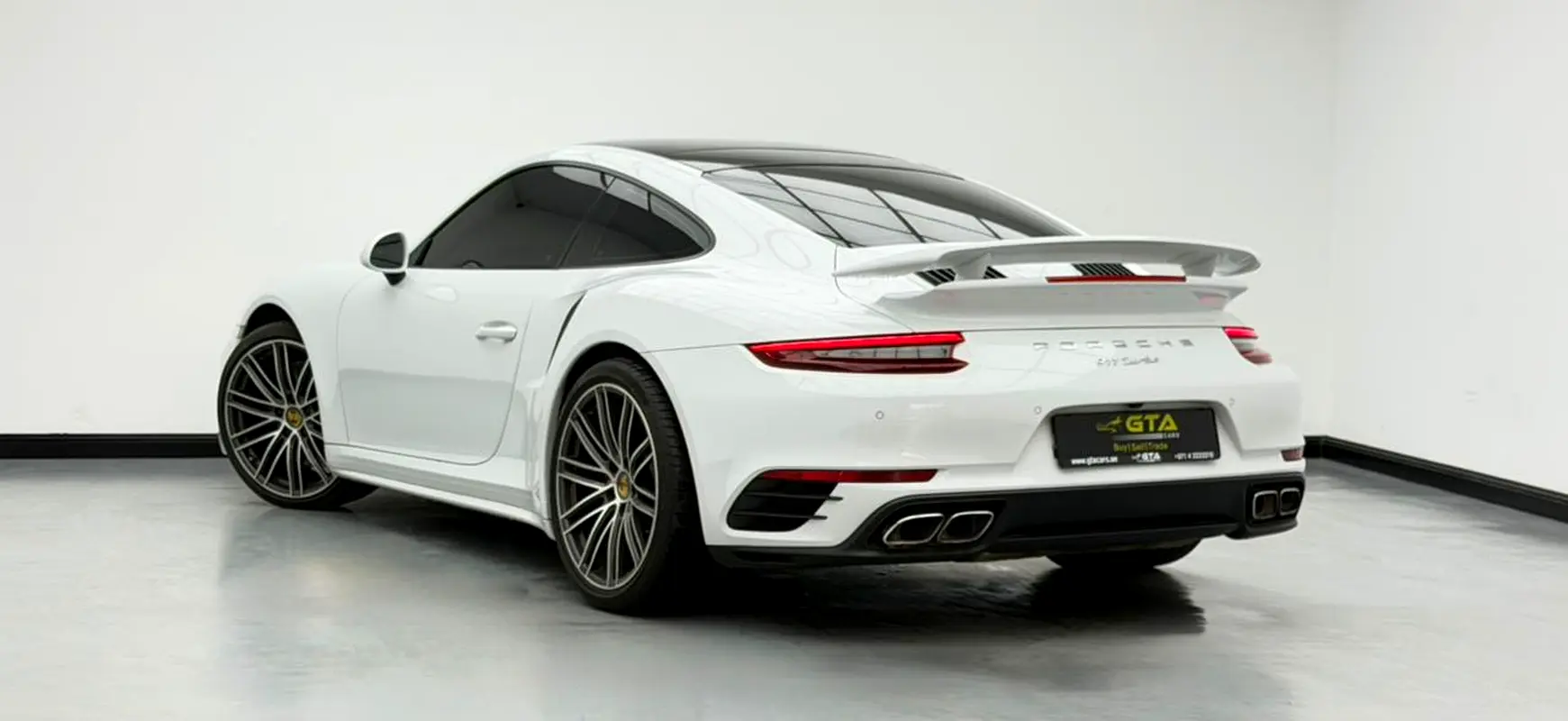 Car Image 2018 PORSCHE 911 Turbo