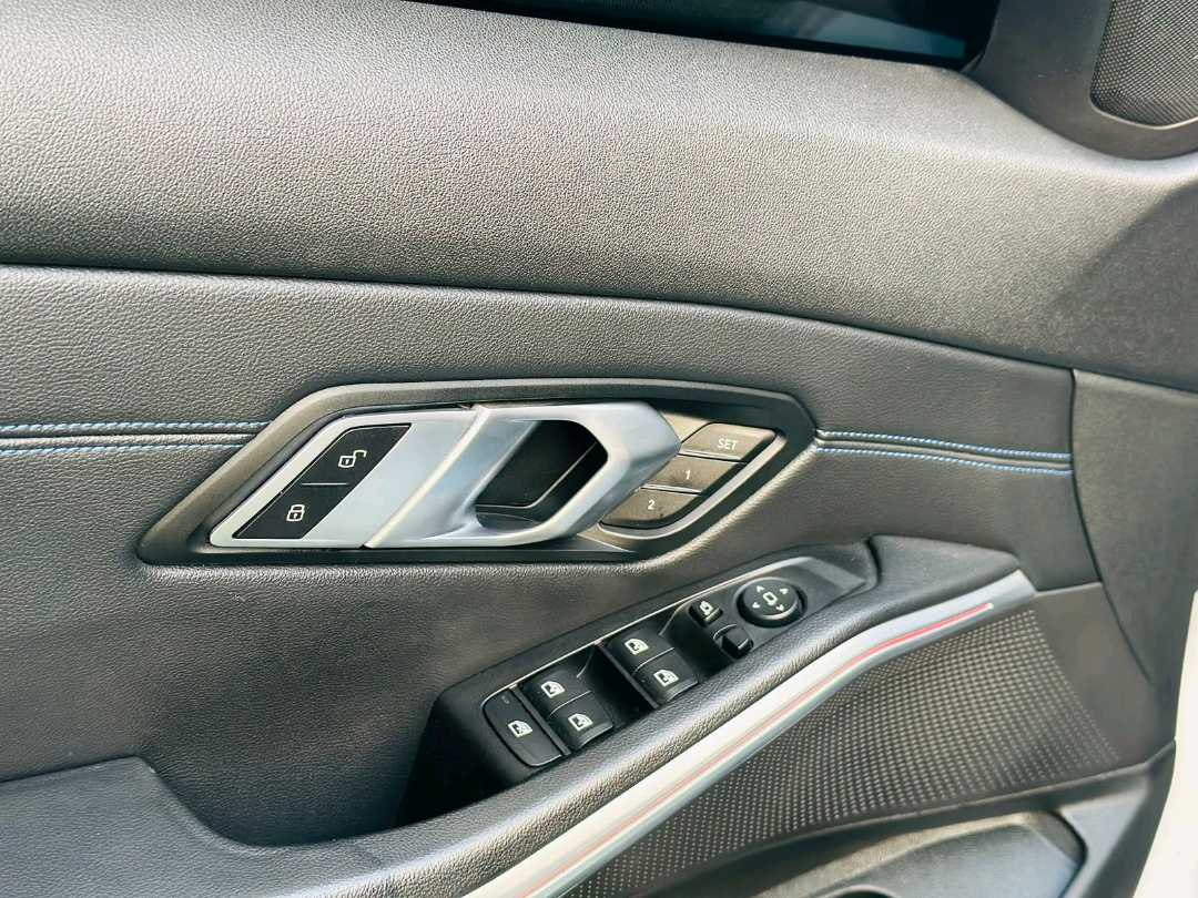 Car Image 2020 BMW 3 SERIES 330i M Sport