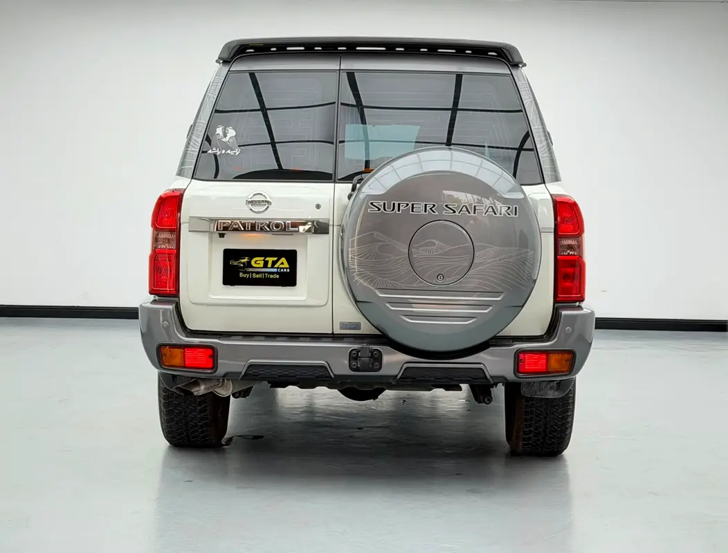 Car Image 2024 NISSAN SAFARI 