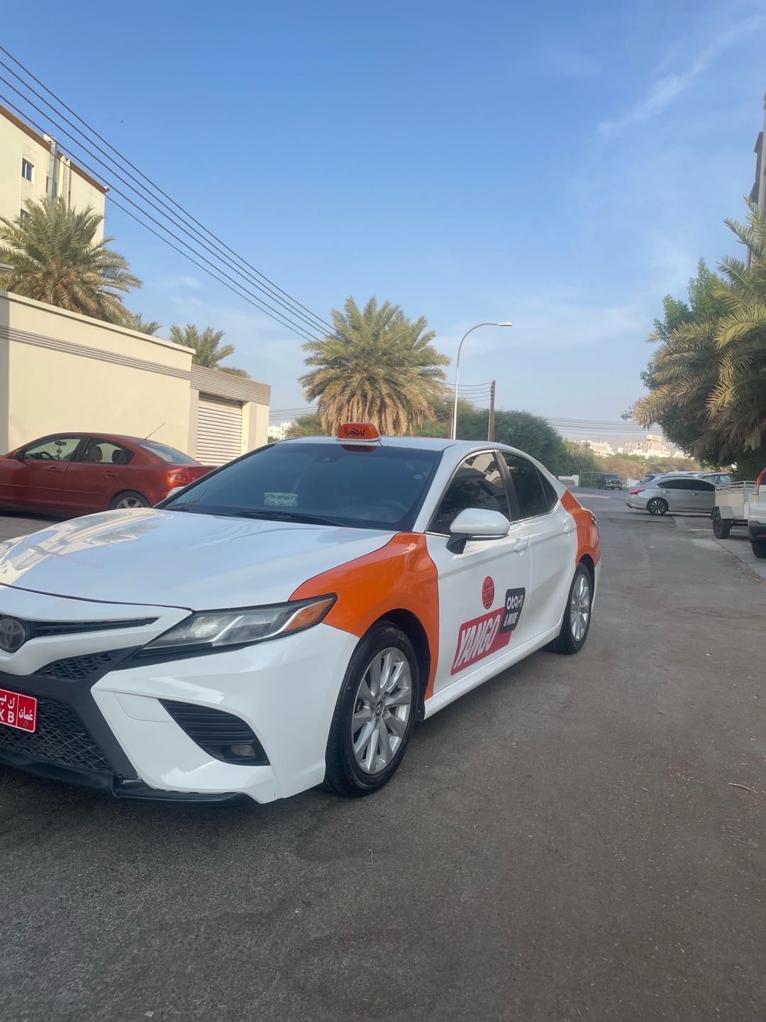 Car Image 2019 TOYOTA CAMRY LE