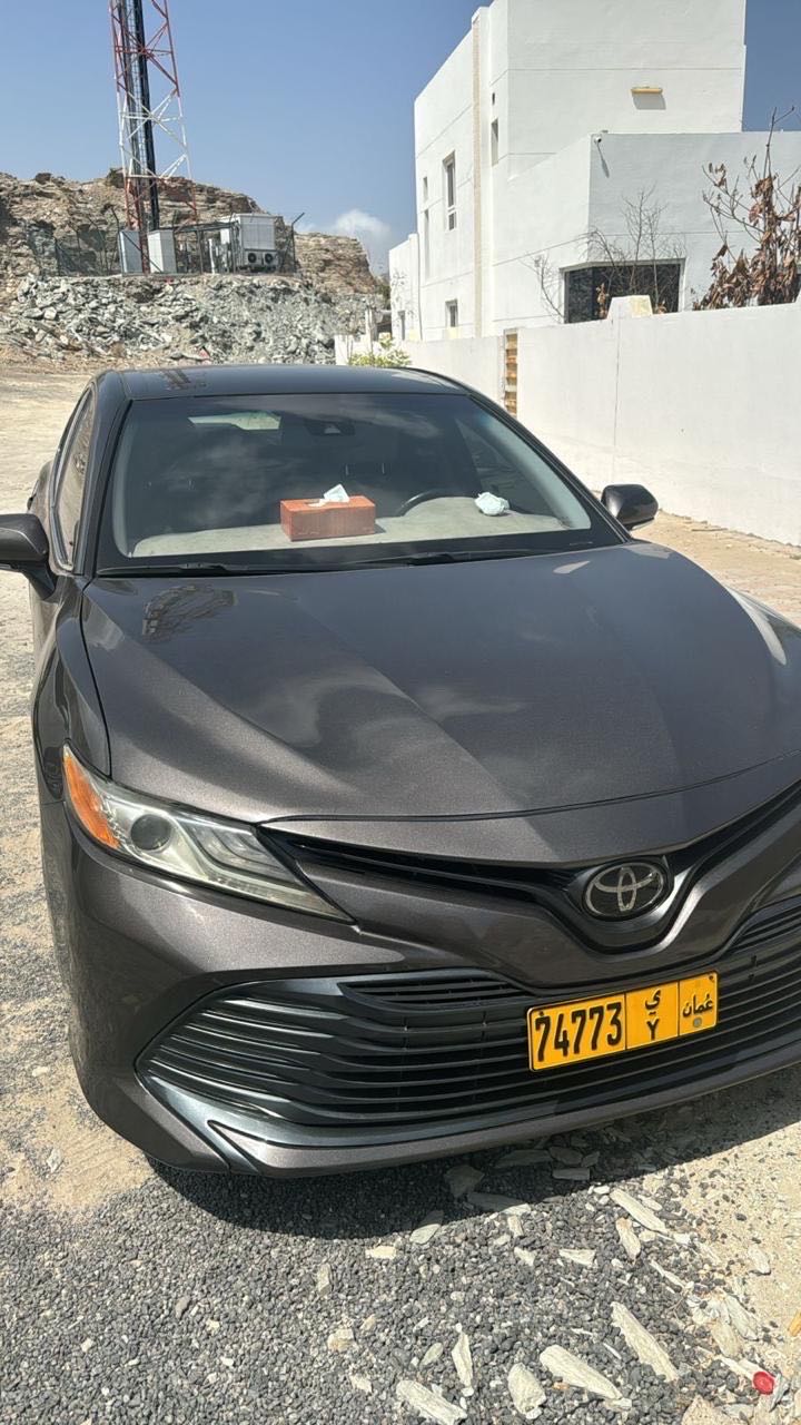 Car Image 2019 TOYOTA CAMRY SE