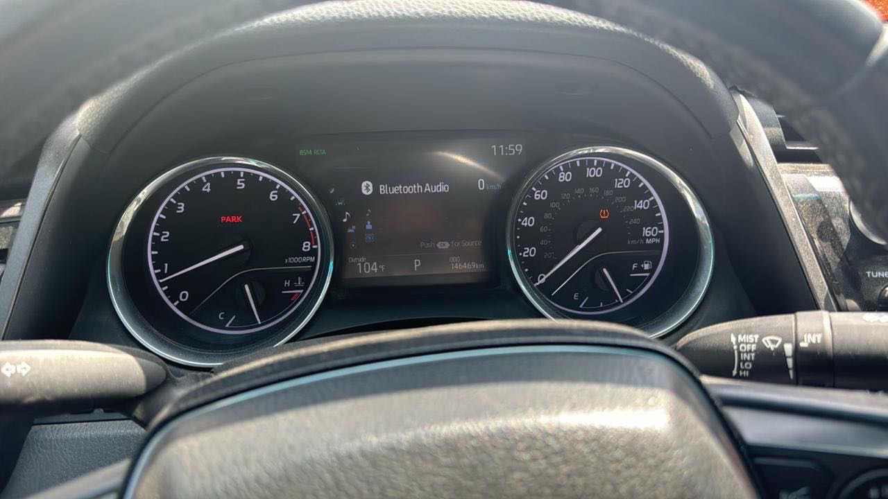 Car Image 2019 TOYOTA CAMRY SE