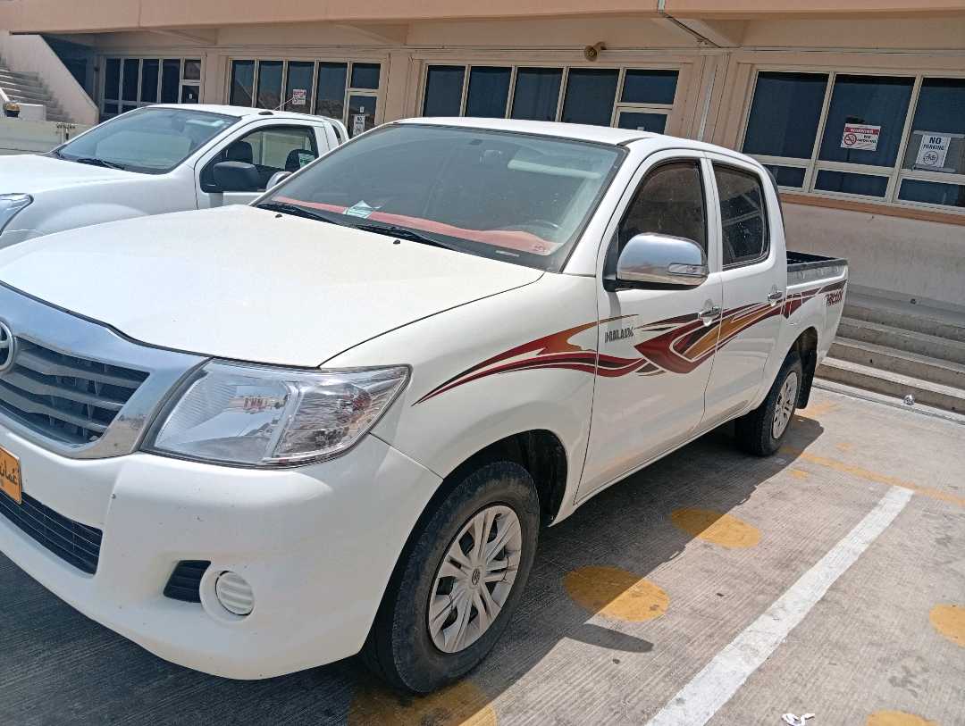 Car Image 2014 TOYOTA HILUX Double Cab DLX