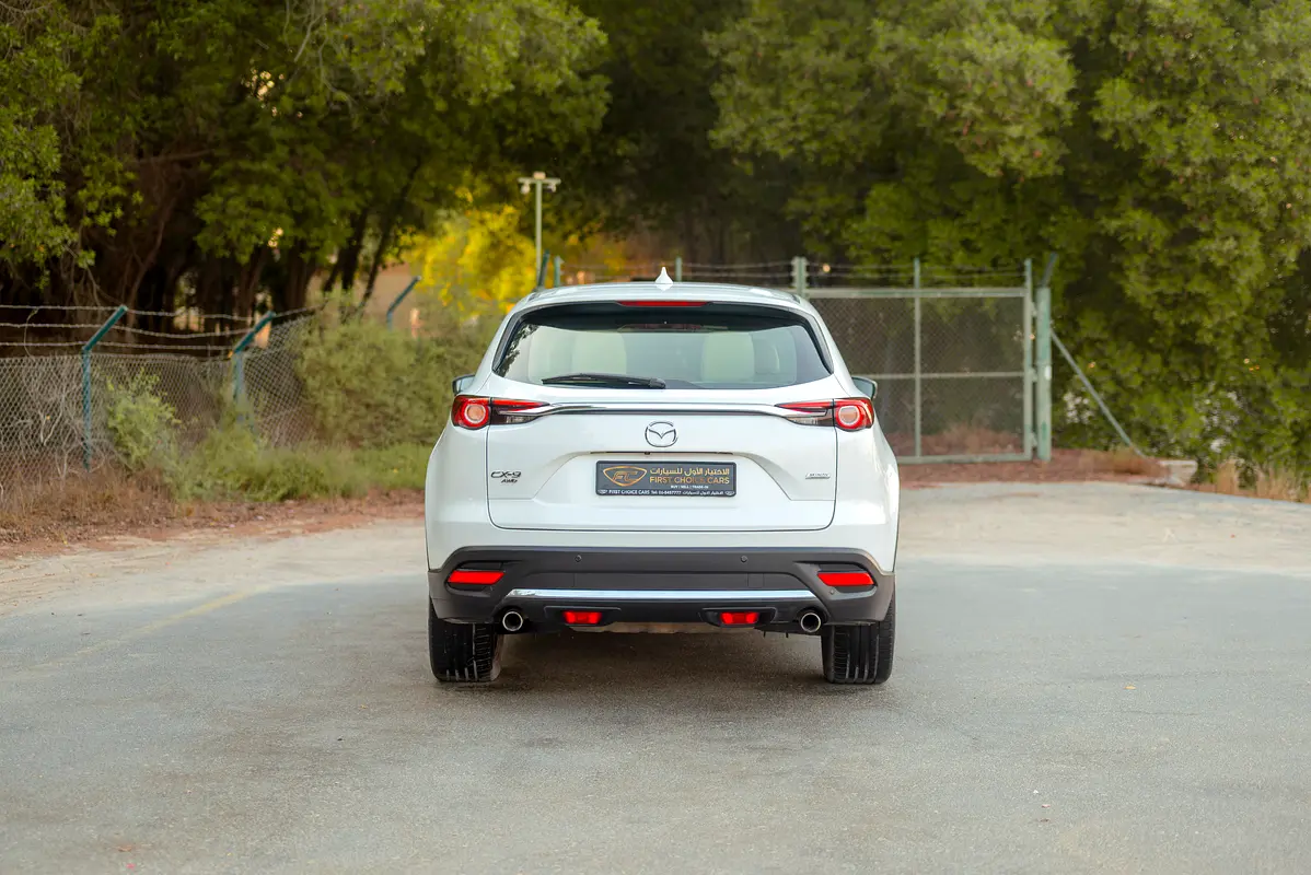 Car Image 2018 MAZDA CX-9 Signature