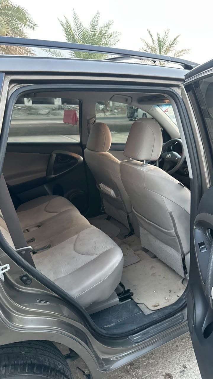 Car Image 2009 TOYOTA RAV4 Basic