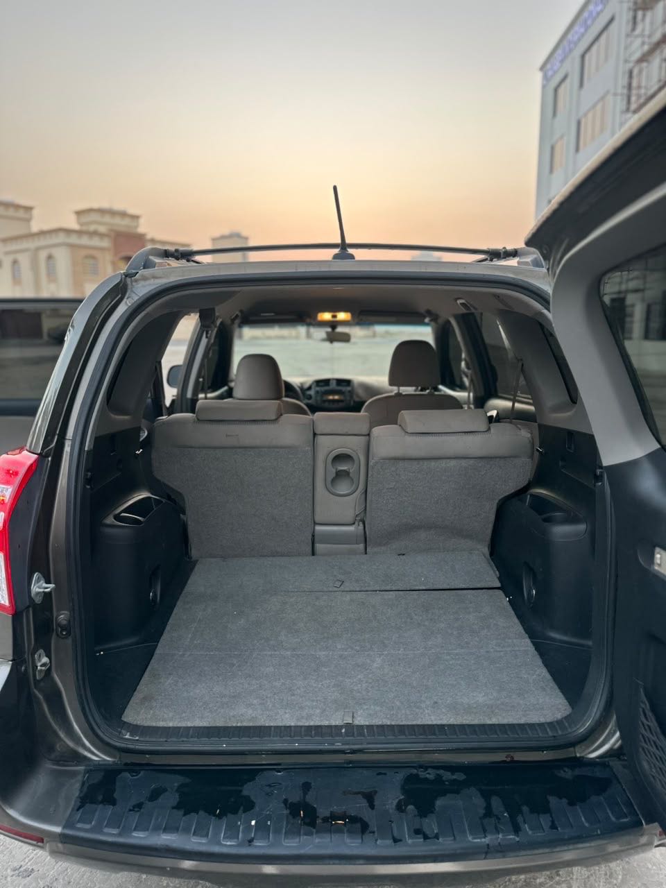 Car Image 2009 TOYOTA RAV4 Basic