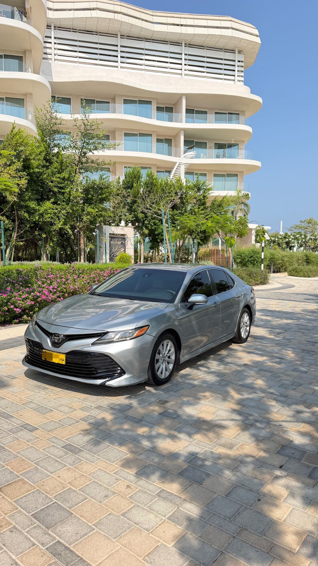 Car Image 2018 TOYOTA CAMRY LE