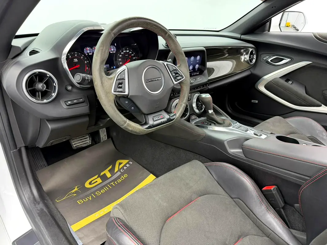 Car Image 2020 CHEVROLET CAMARO ZL1