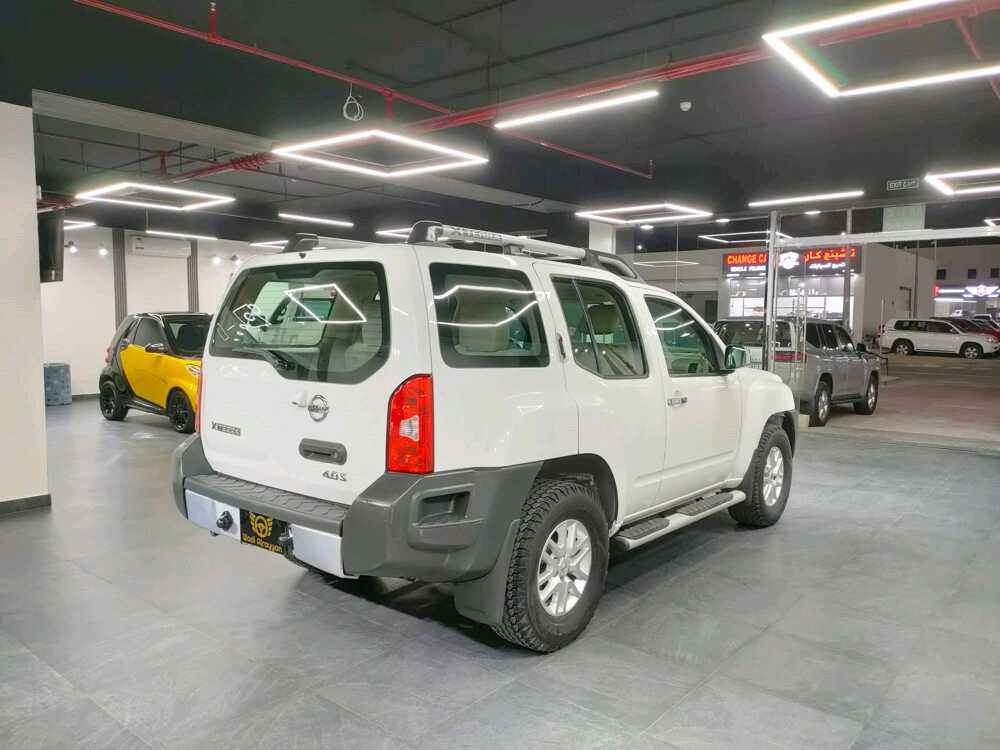 Car Image 2014 NISSAN XTERRA 